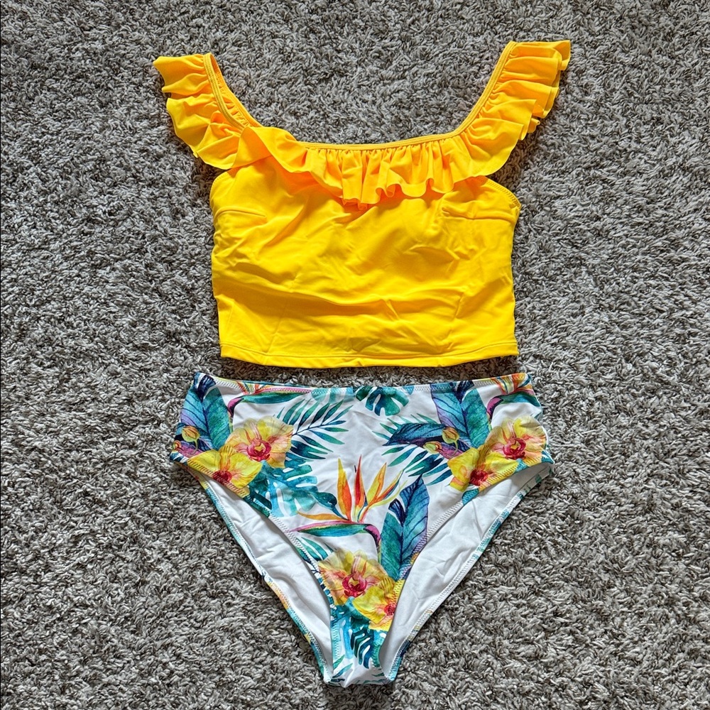 Tropical Tankini Set